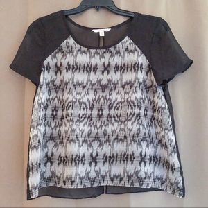 AMERICAN EAGLE  Vintage Sheer Split Back Print Top M EUC